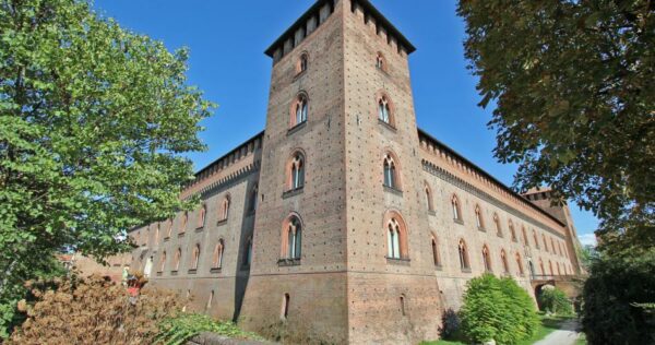 Visita guidata e guide turistiche Pavia: visita al Castello Visconteo di Pavia